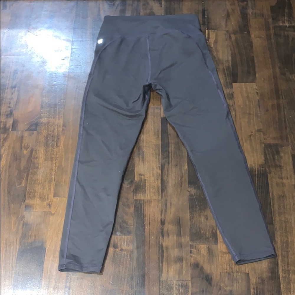 Grayish Purple 7/8 Fabletics Leggings